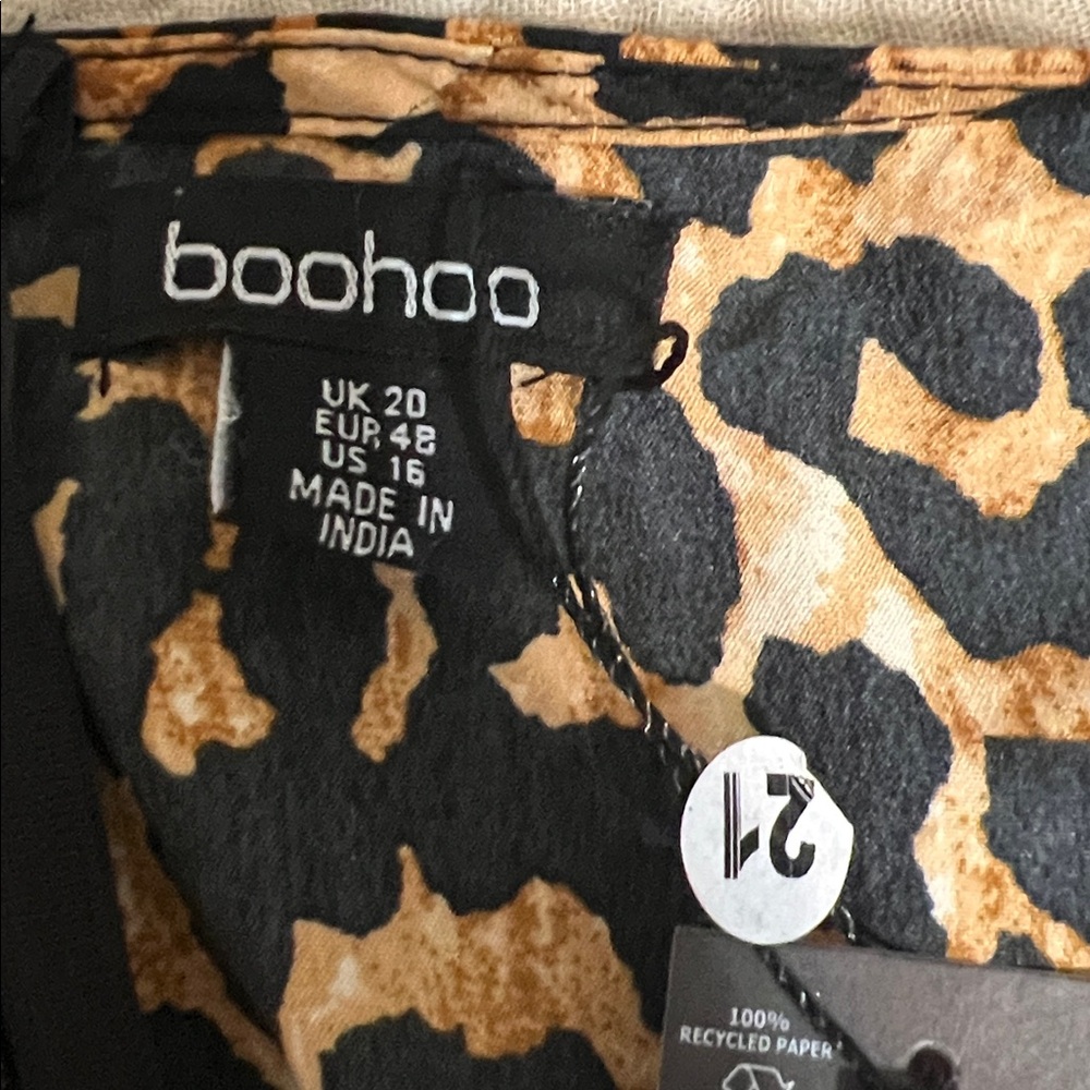 Boohoo wrap chiffon leopard print tie belt jumpsuit Sz 16 - Picture 4 of 4